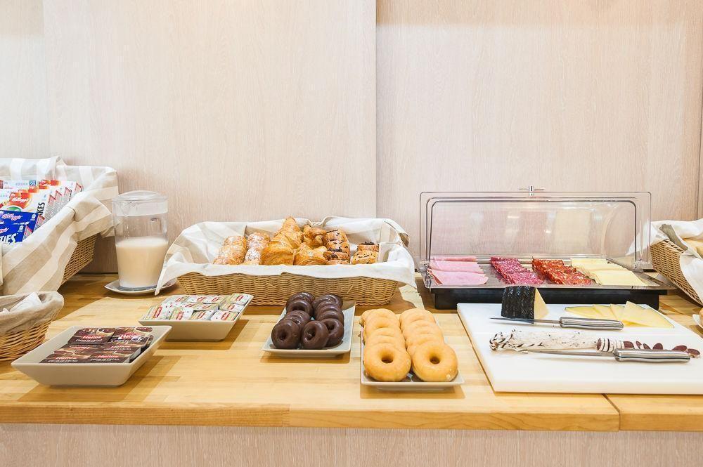 B&B Hotel Madrid Las Rozas Bagian luar foto