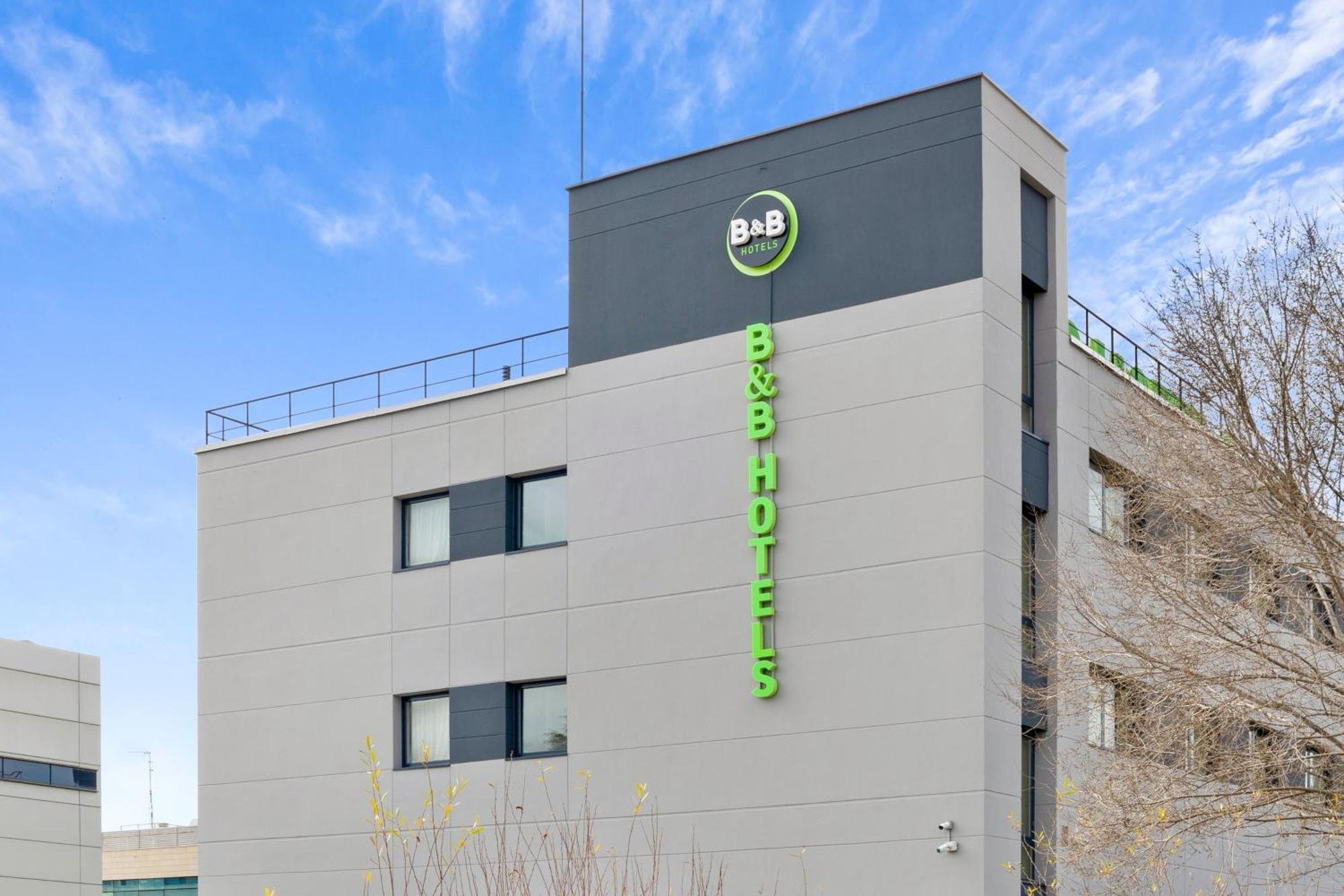 B&B Hotel Madrid Las Rozas Bagian luar foto